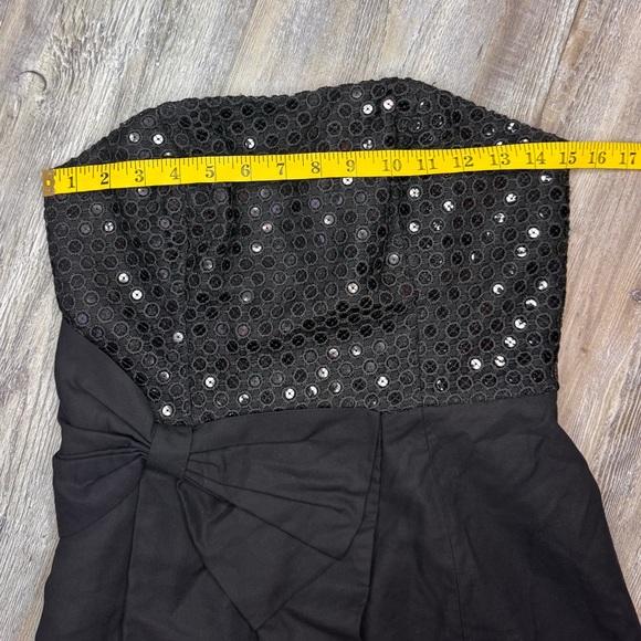 Lilly Pulitzer Abrianna Black Sequin Putting on The Glitz Mini Dress Size 4 - Picture 8 of 9